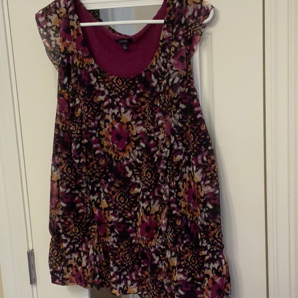 Apt 9 sheer blouse lined with purple inside